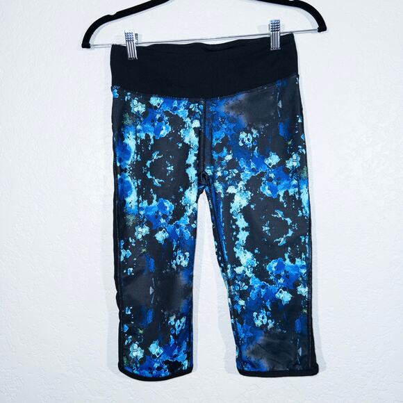 Fabletics Blue Lava Print Rio Run Crop Leggings Size XS - Picture 2 of 7